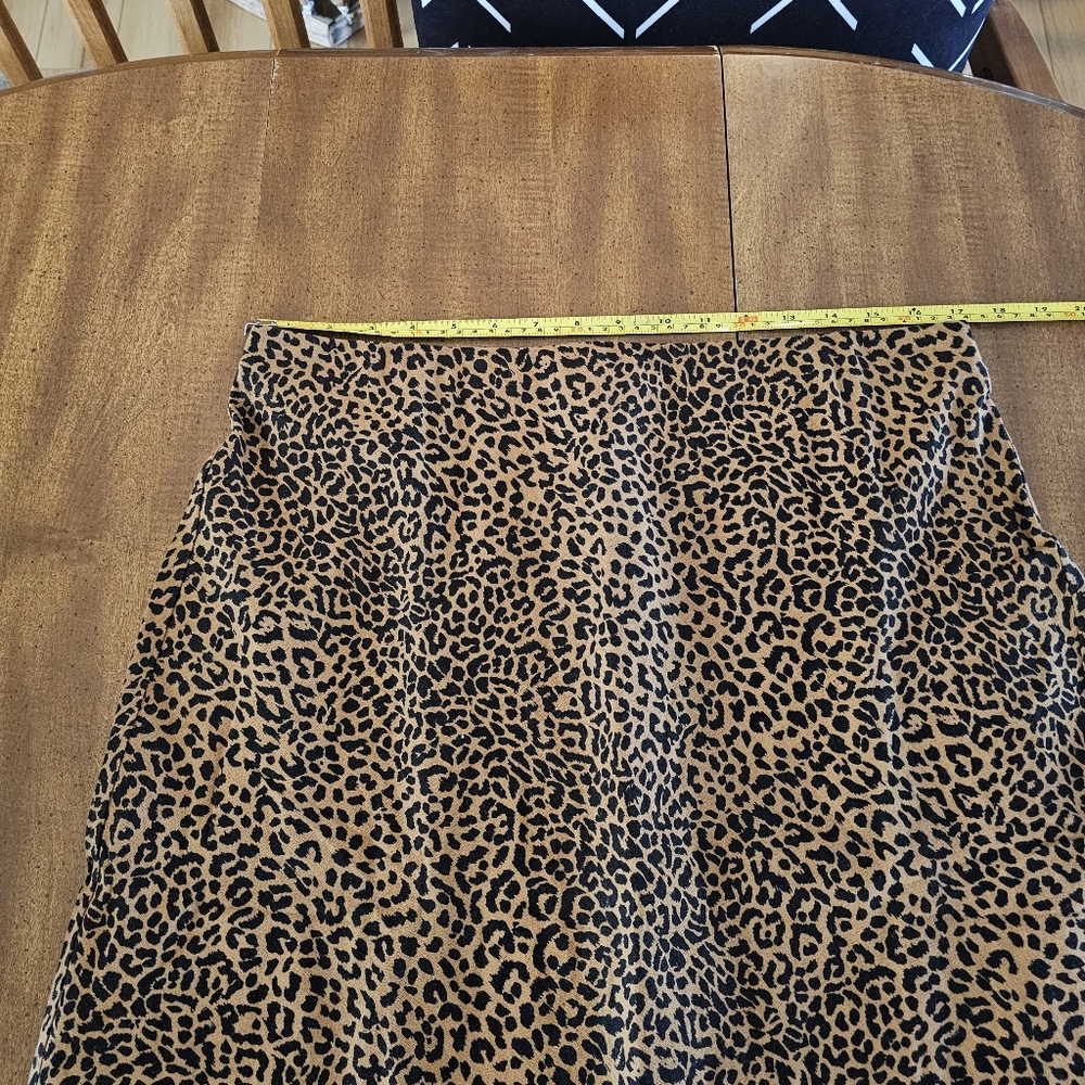 NWT J. Crew Leopard Print Pencil Skirt - Picture 9 of 11
